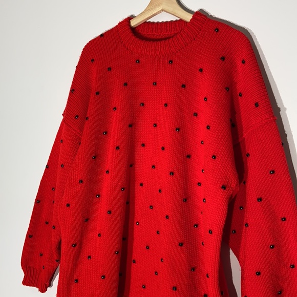 Oversized Handmade Red Knit Crewneck Sweater with Beads - Picture 4 of 12